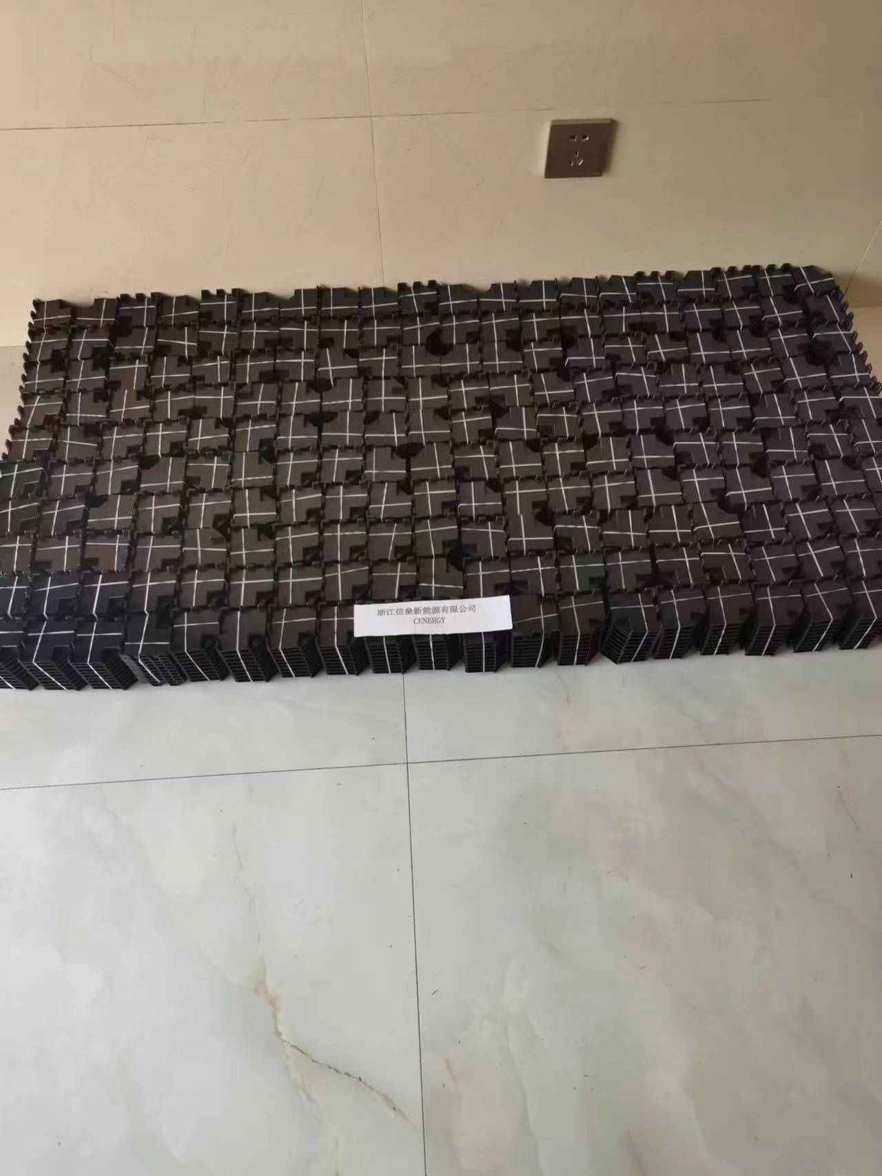 1000 pcs Solar module protection corner/Stack corner – Cenergy Solar